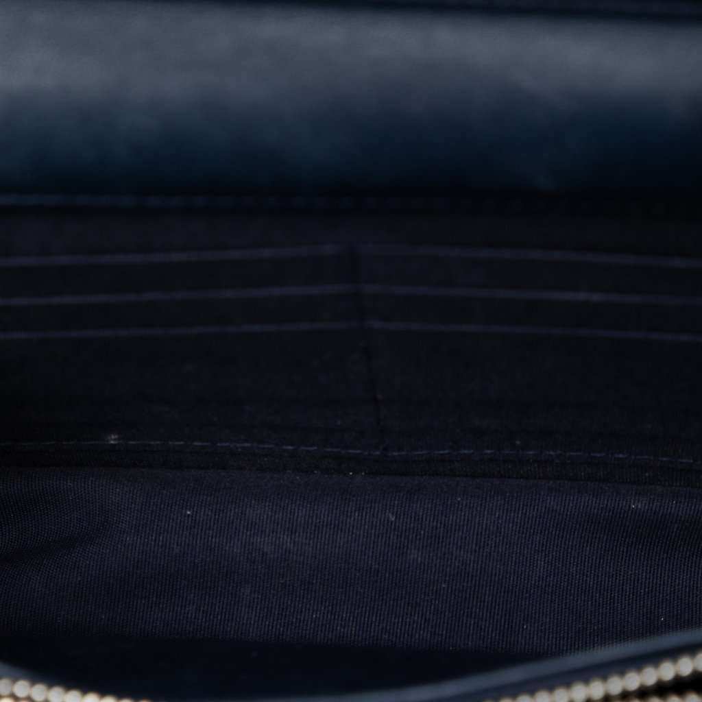 Chanel Quilted Lambskin Golden Class Wallet On Chain Black Leather Very good condition - Model View