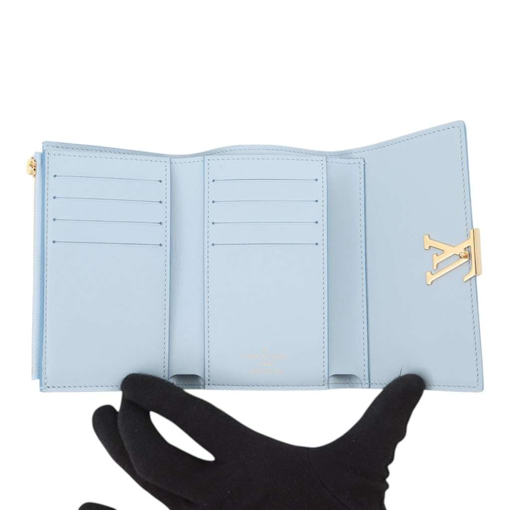 Louis Vuitton Taurillon Capucines Compact Wallet Purple Leather Very good condition - Box View