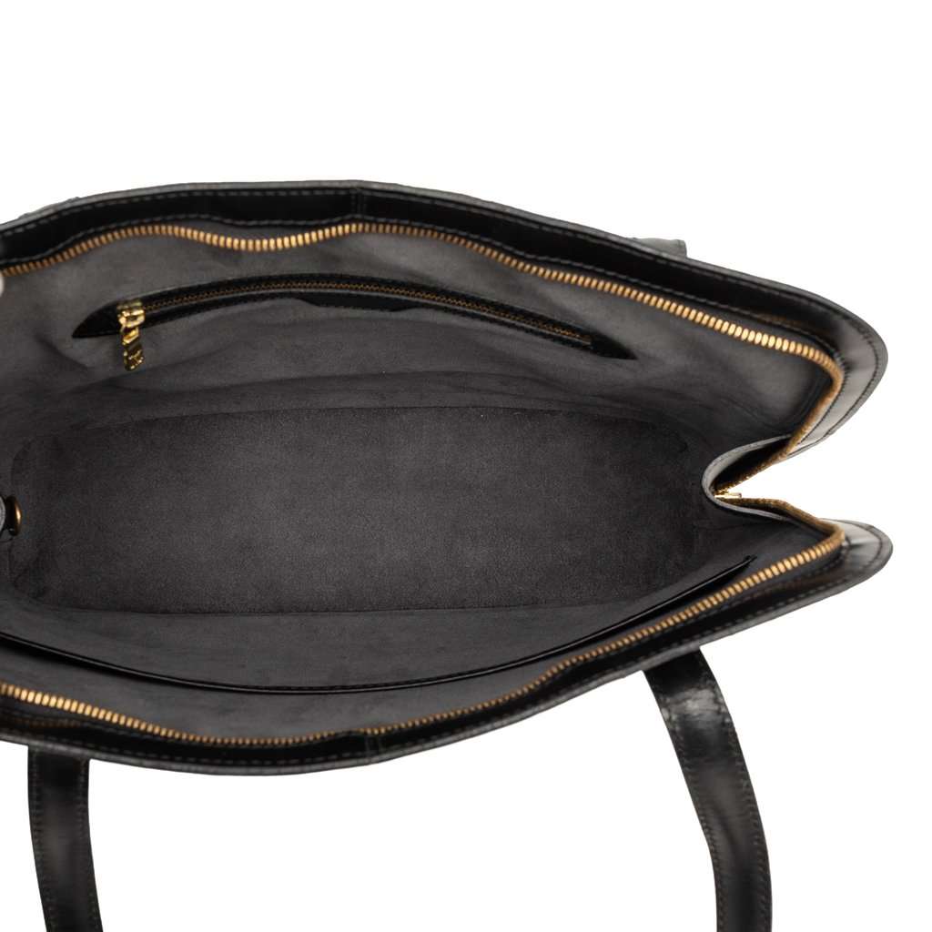 Louis Vuitton Epi Lussac Black Leather Very good - Model View
