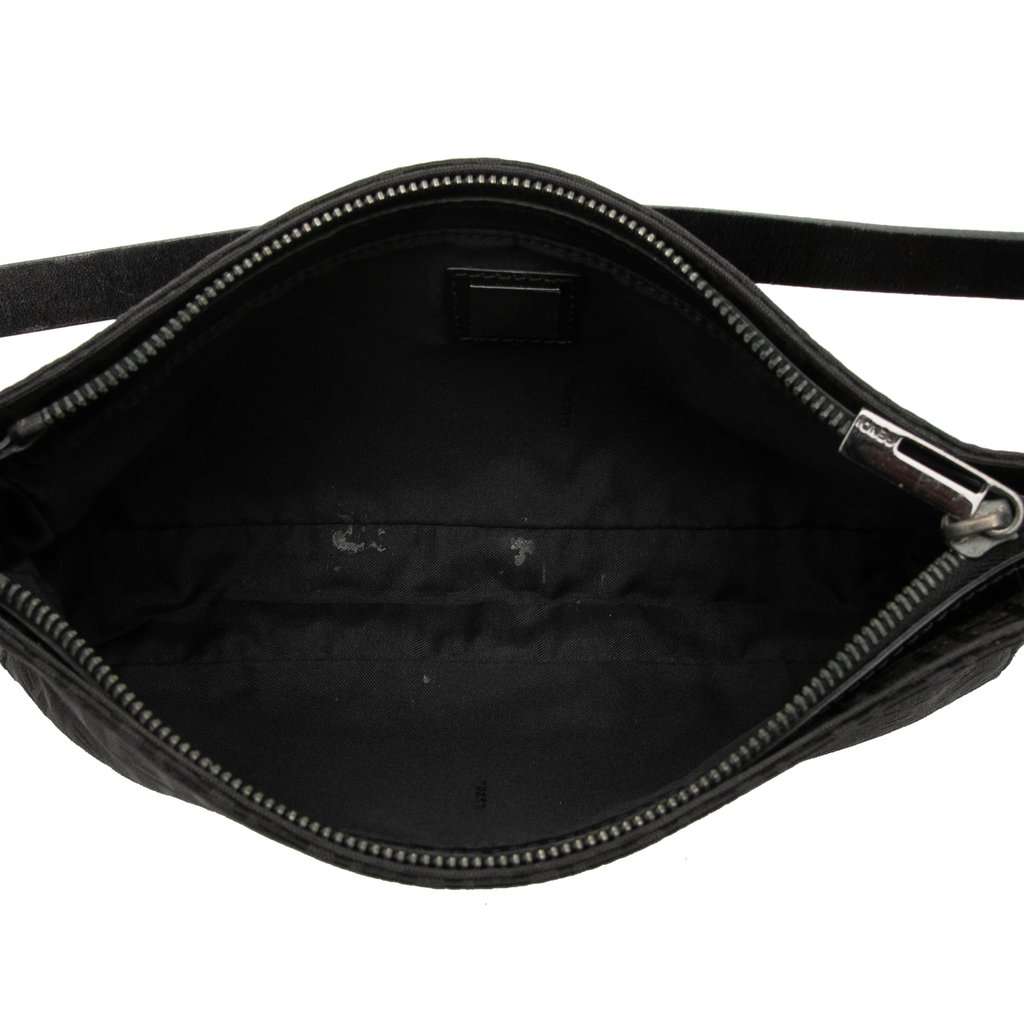 Fendi Zucchino Canvas Pochette Black Very good condition - Model View