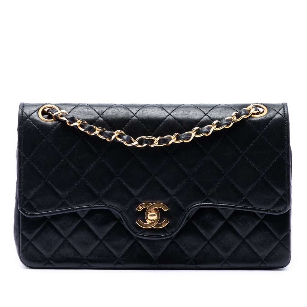 Chanel Medium CC Quilted Lambskin Double Flap Black Leather Very good condition - Front View