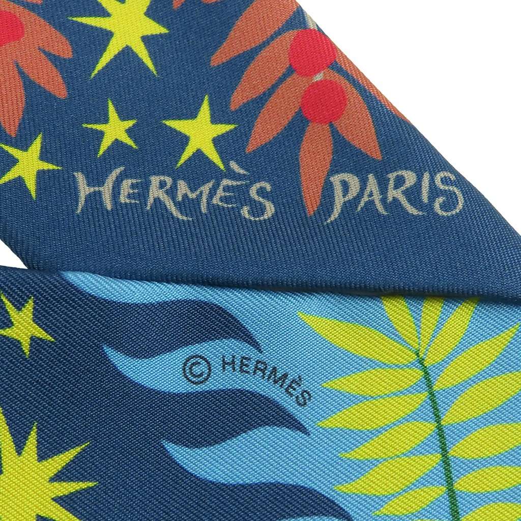 Hermès Sous Le Charme D Orphee Silk Twilly Scarf Blue Very good condition - Inside View