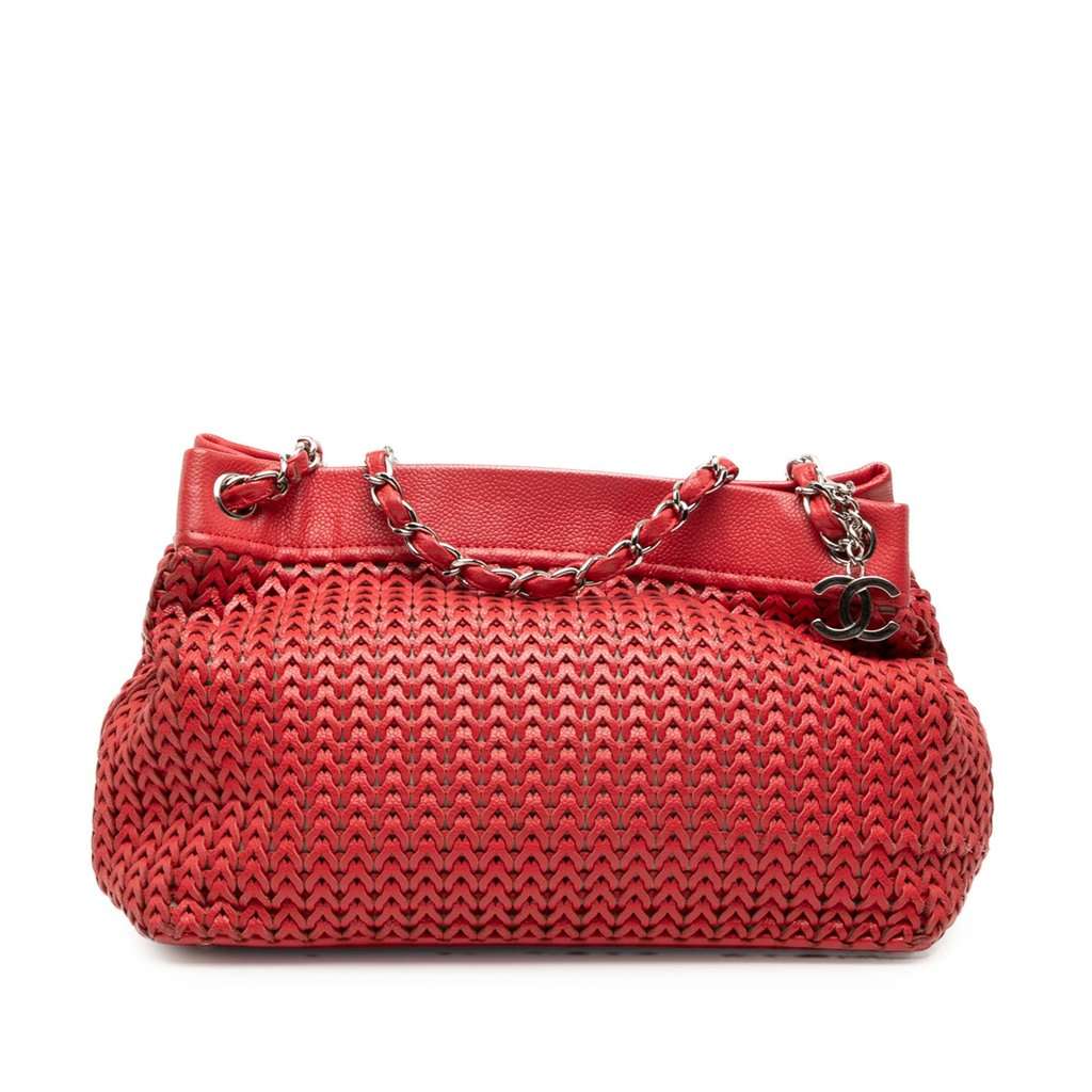 Chanel Woven Caviar CC Charm Tote Red Leather Very good - Front View