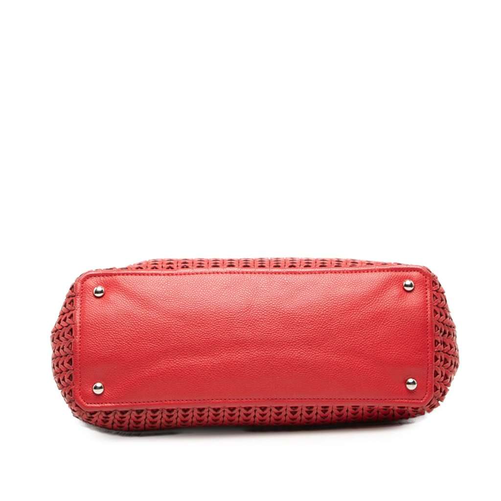 Chanel Woven Caviar CC Charm Tote Red Leather Very good - Inside View