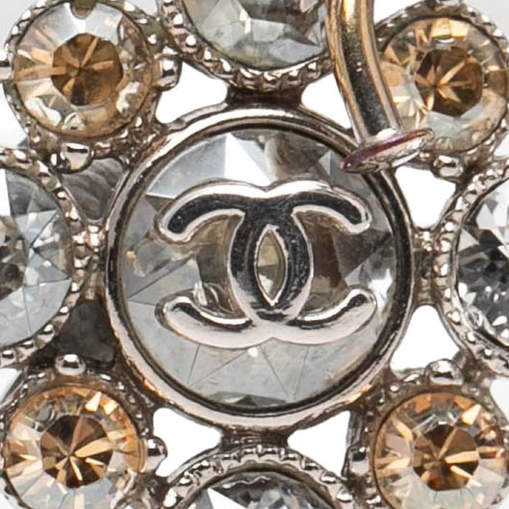 Chanel CC Silver Plated Crystal Rhinestones Dangle Push Back Earrings Silver Metal Very good condition - Model View
