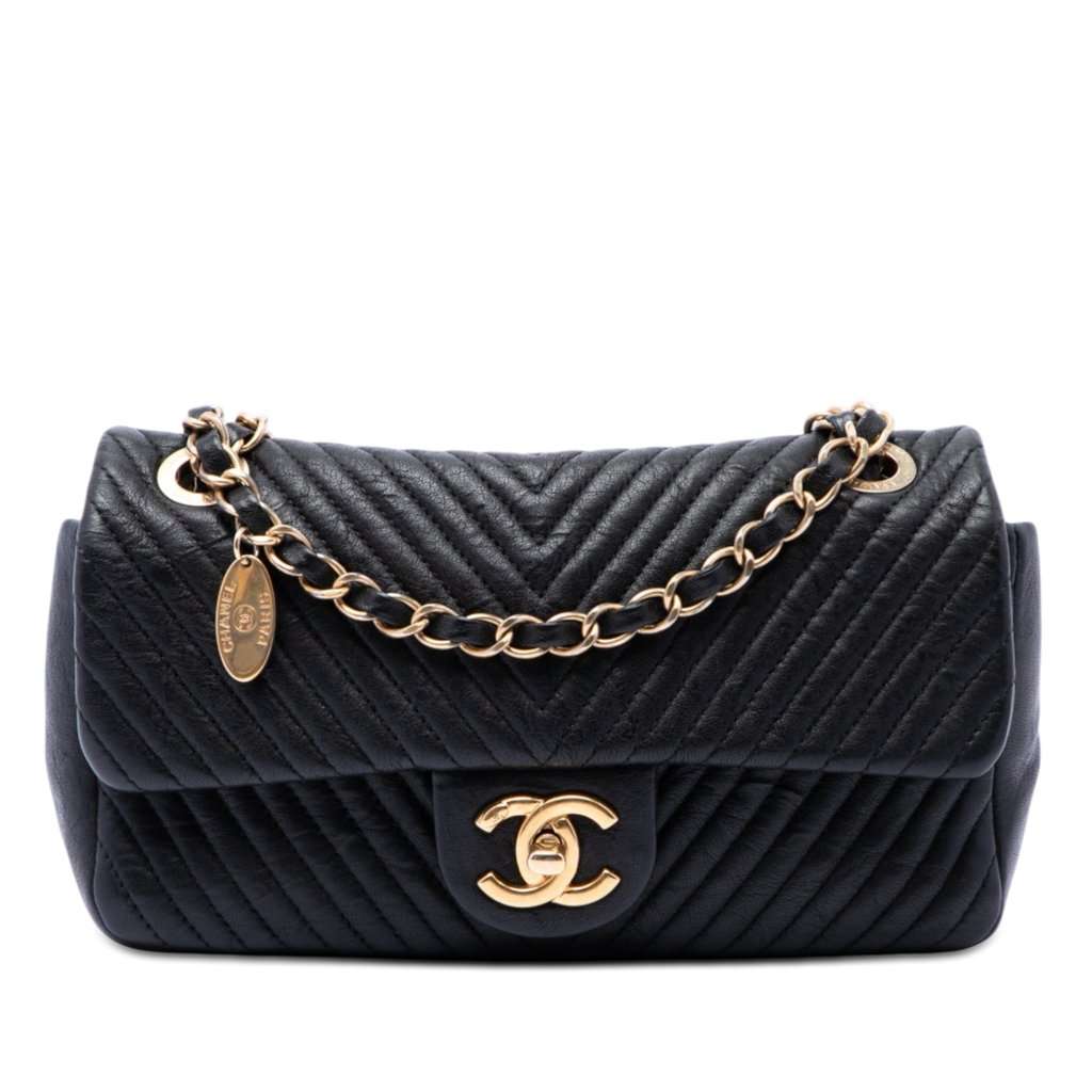 Chanel Small Chevron Wrinkled Calfskin Medallion Charm Surpique Flap Black Leather Very good - Front View