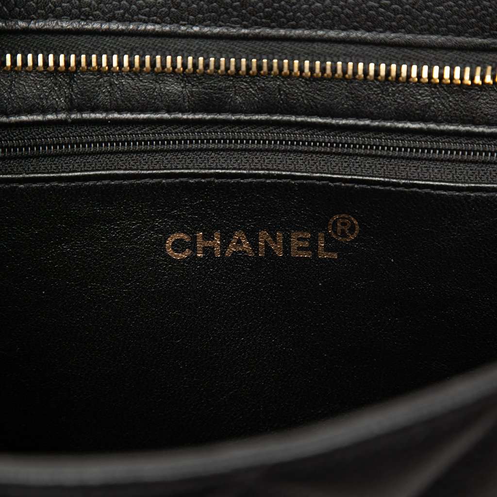 Chanel Caviar Medallion Tote Black Leather Very good condition - Box View