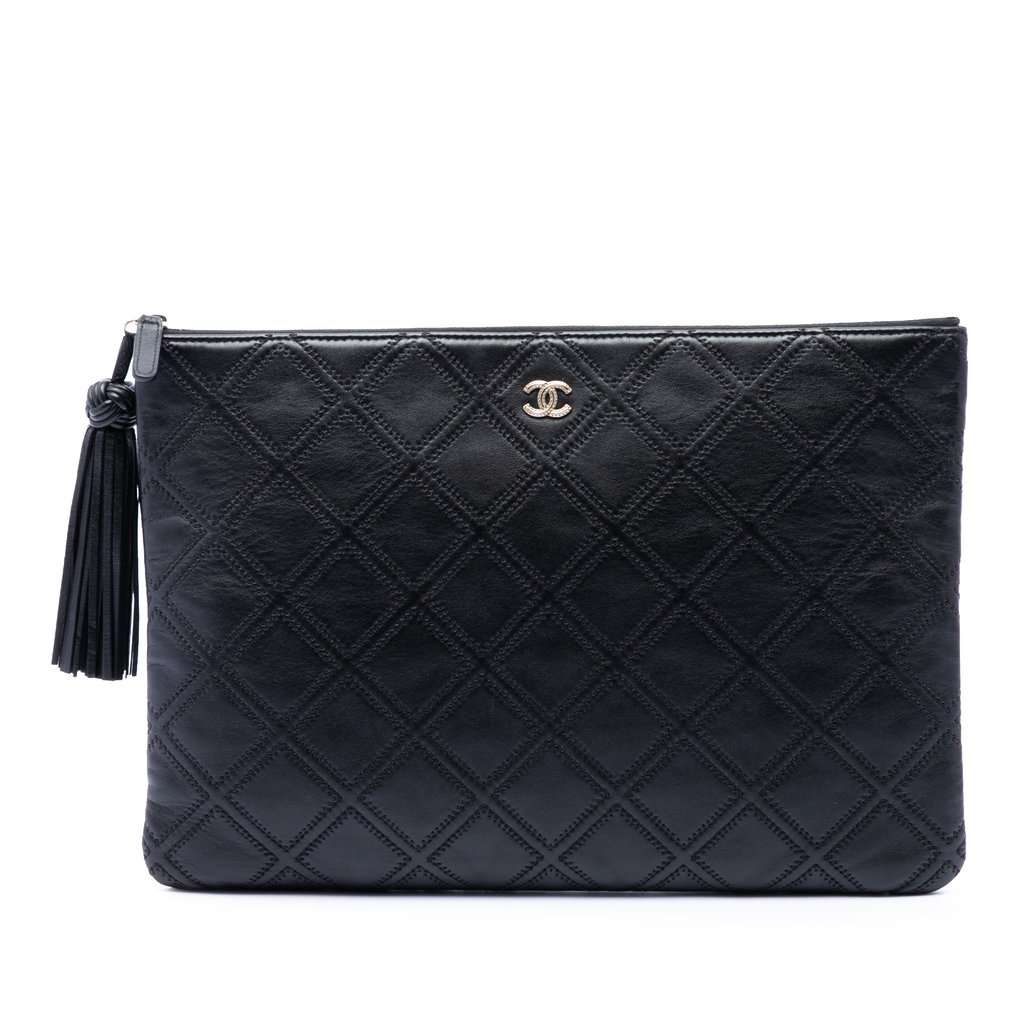 Chanel Large Quilted Lambskin Double Stitch Tassel O Case Clutch Black Leather Very good condition - Front View