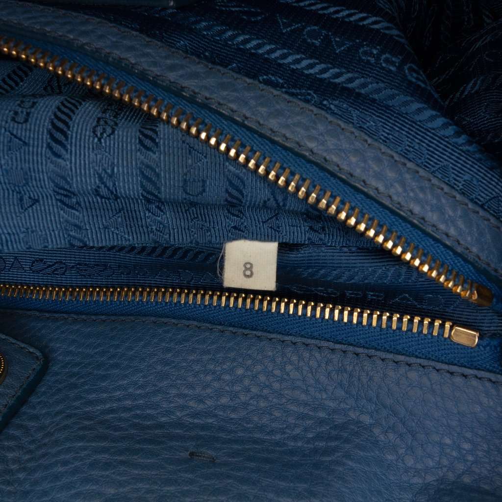 Prada Vitello Daino Open Convertible Tote Blue Leather Very good condition - Box View