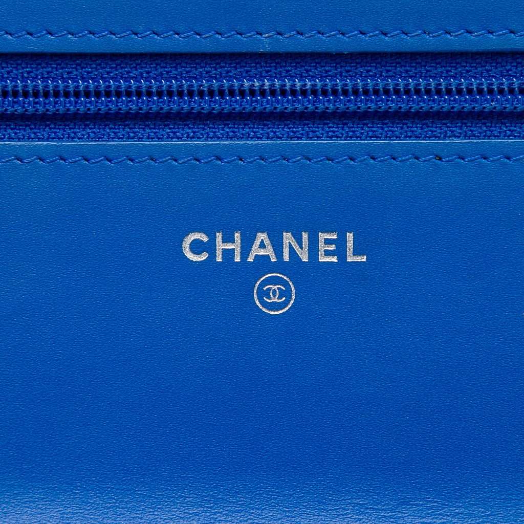 Chanel Quilted Patent Boy Wallet on Chain Blue Leather Very good condition - Box View