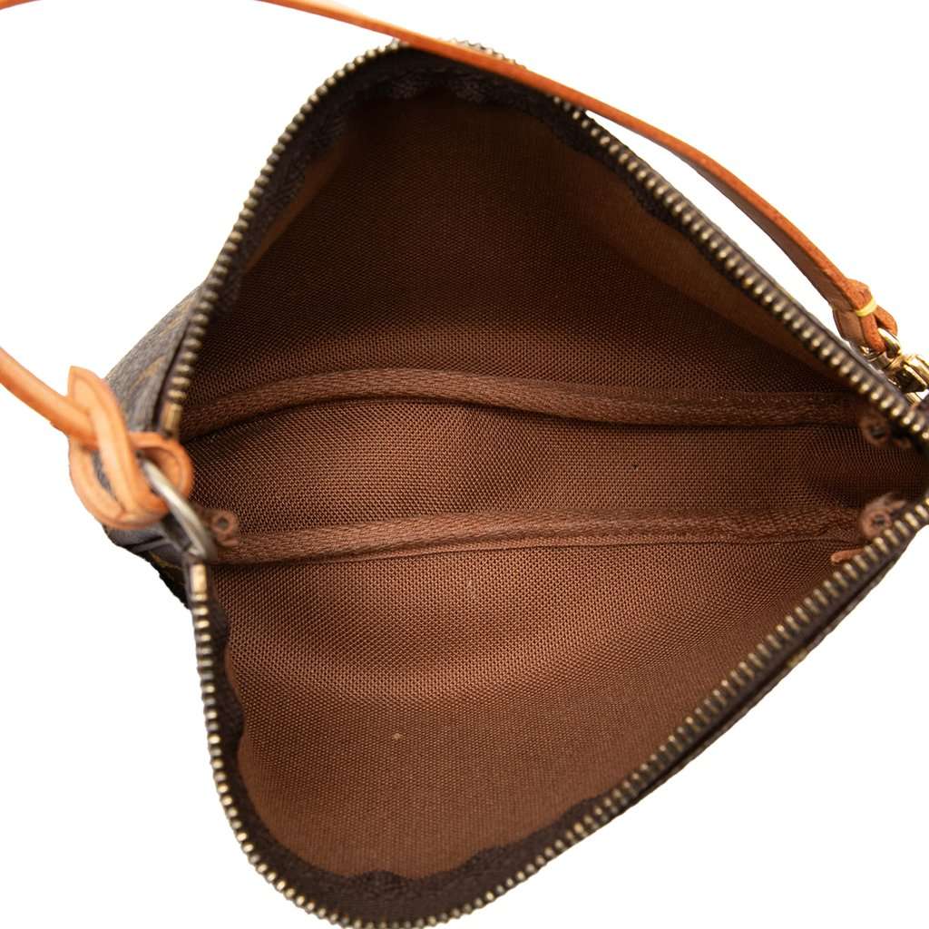 Louis Vuitton Monogram Mini Pochette Accessoires Brown Very good condition - Model View