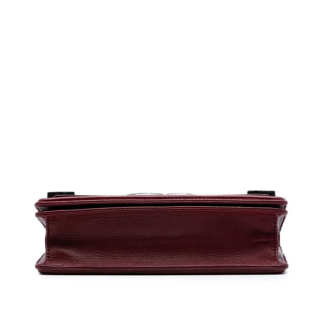 Chanel Lambskin and Acrylic Boy Brick Horizontal Flap Red Leather Very good condition - Inside View