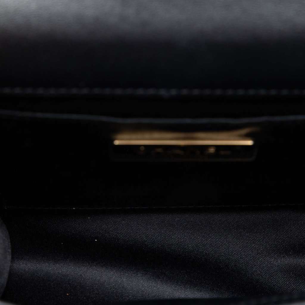 Chanel Mini Square Calfskin Coco Embossed Flap Black Leather Very good condition - Model View