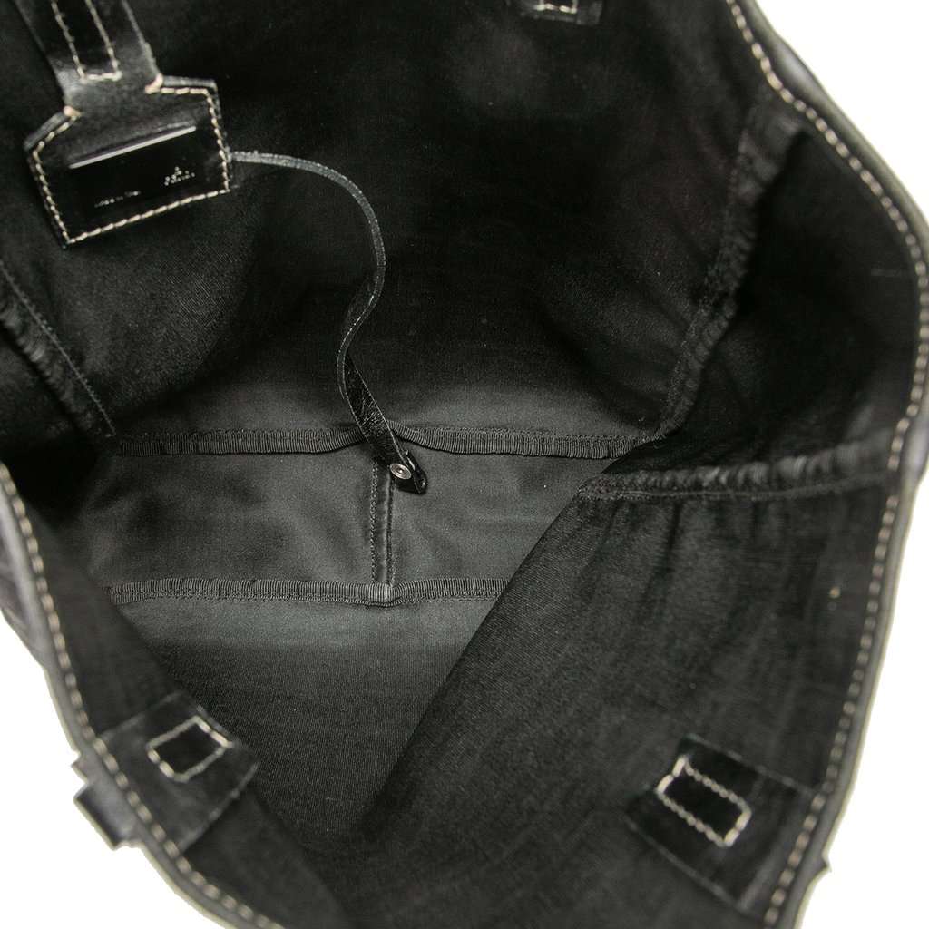 Fendi Zucchino Canvas Tote Black Very good condition - Model View
