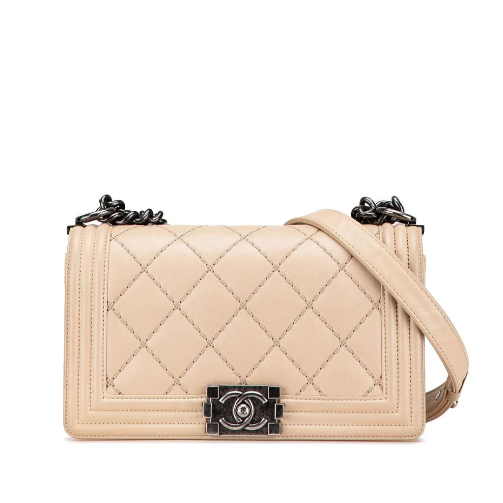 Chanel Old Medium Aged Calfskin Double Stitch Boy Flap Beige Leather Very good - Front View
