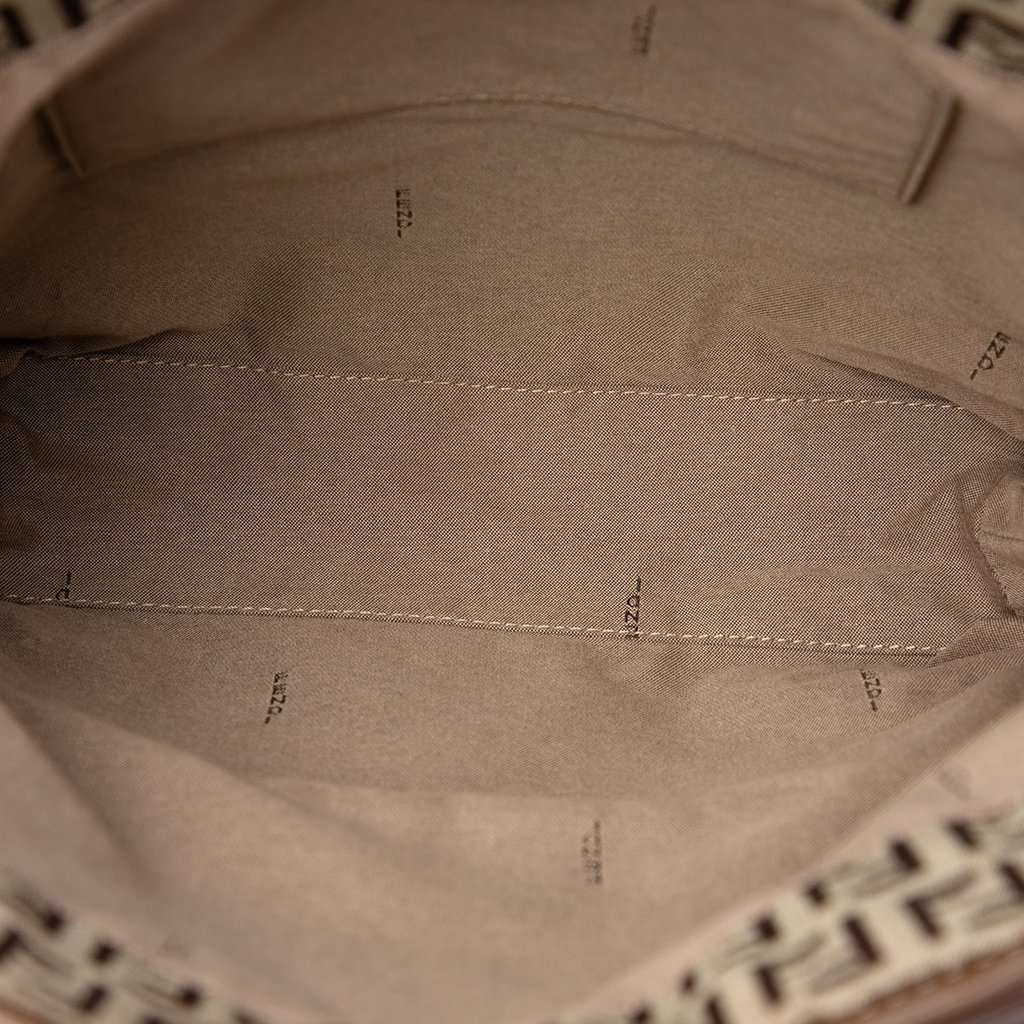 Fendi Zucchino Canvas Chef Front Pocket Shopping Tote Beige Very good condition - Model View