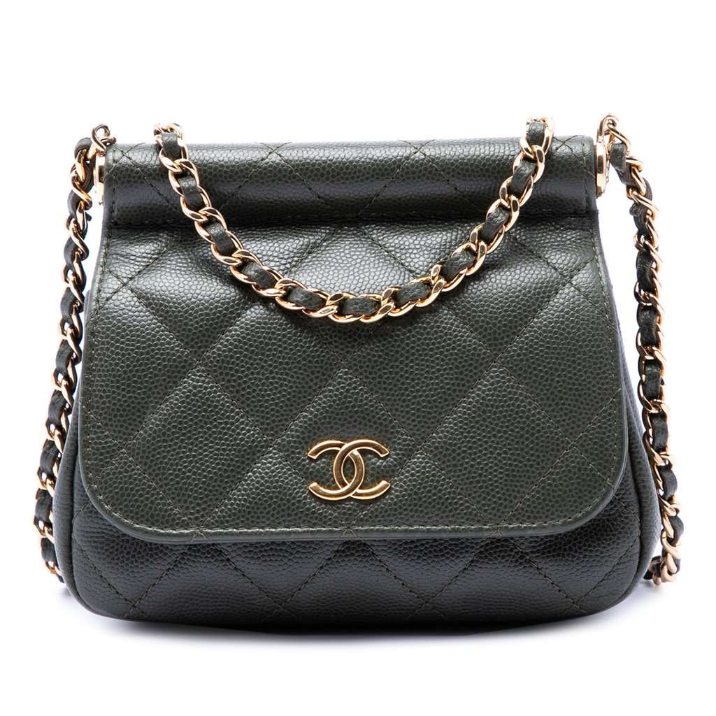 Chanel Small CC Quilted Caviar Bar Flap Clutch With Chain Green Leather Very good condition - Front View