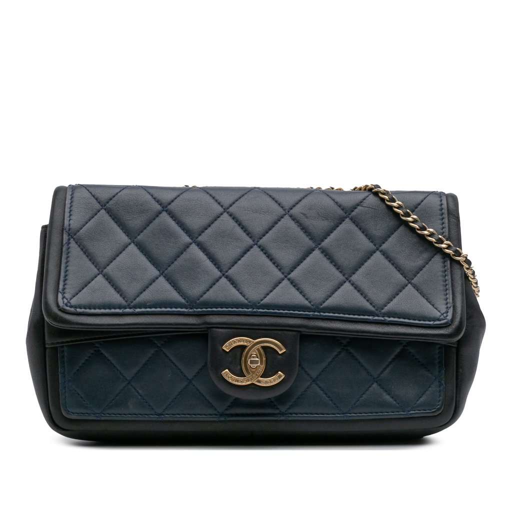 Chanel Medium Bicolor Calfskin Graphic Flap Blue Leather Very good - Front View
