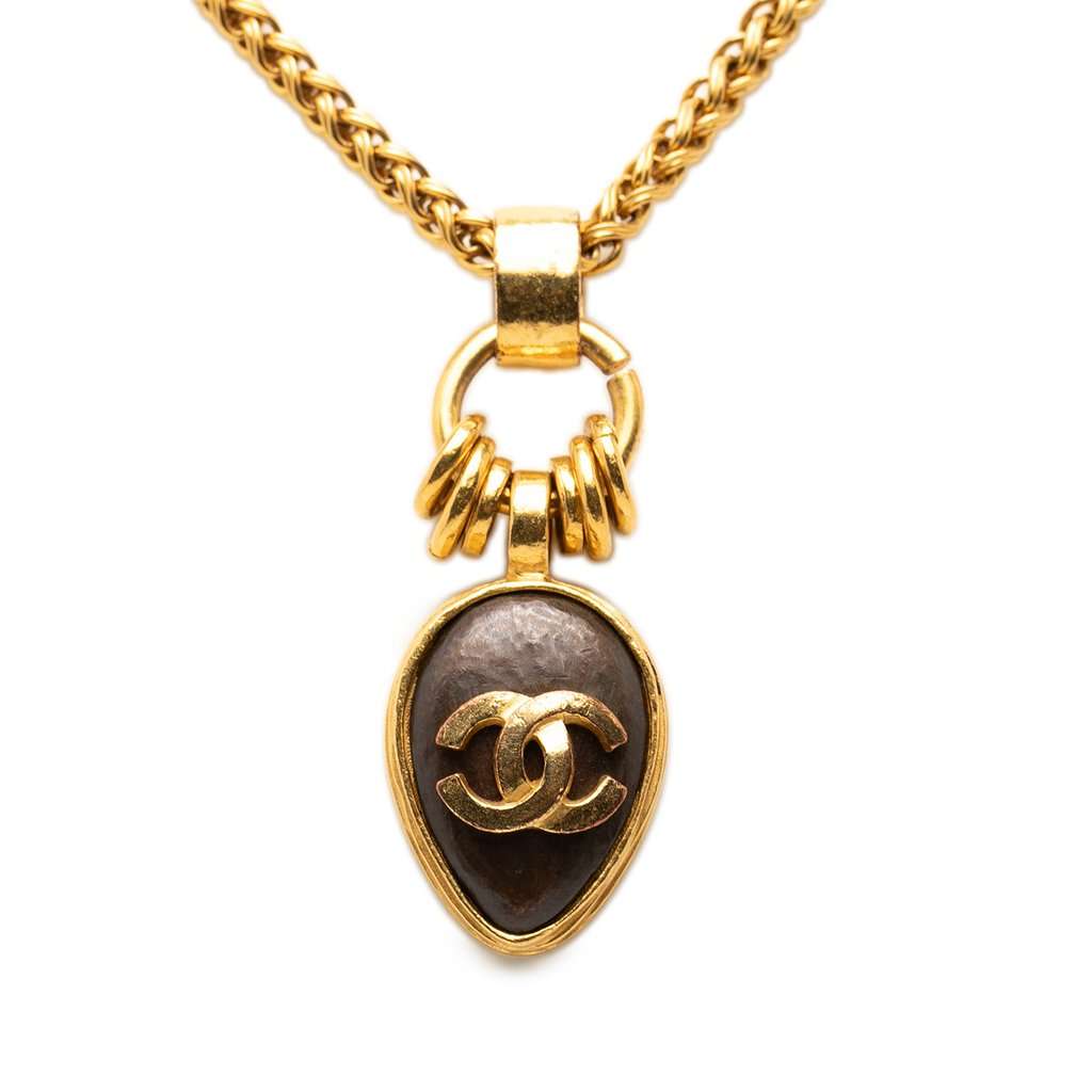 Chanel CC Gold Plated Stone Oval Pendant Necklace Gold Metal Very good - Inside View