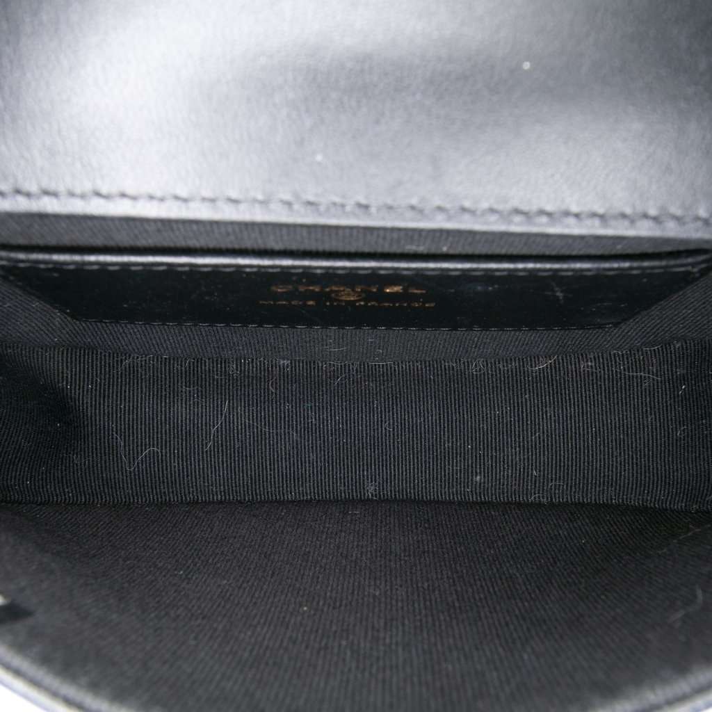 Chanel CC Quilted Lambskin Half Moon Top Handle Flap Black Leather Very good condition - Model View