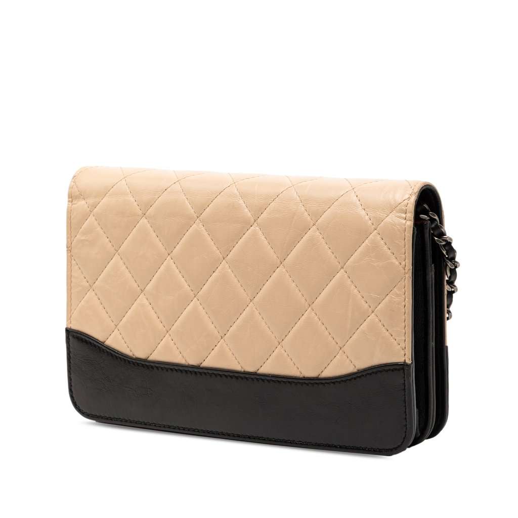 Chanel Bicolor Quilted Aged Calfskin Gabrielle Wallet On Chain Beige Leather Very good condition - Back View
