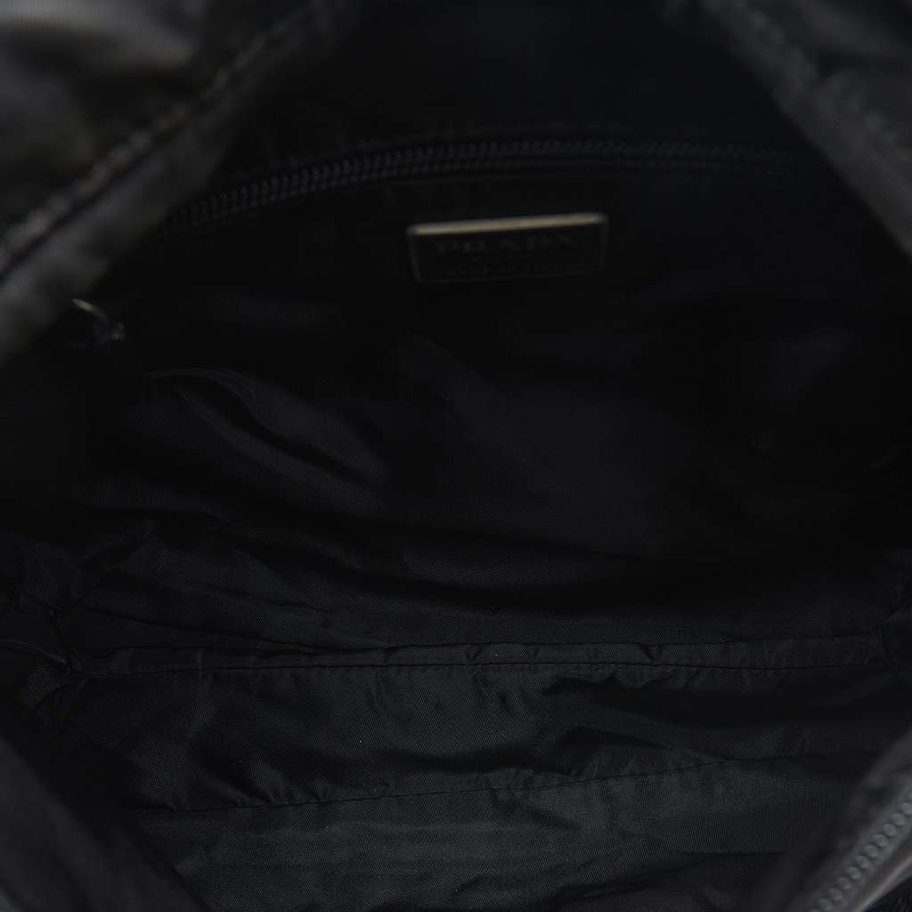 Prada Tessuto Messenger Bag Black Very good condition - Box View