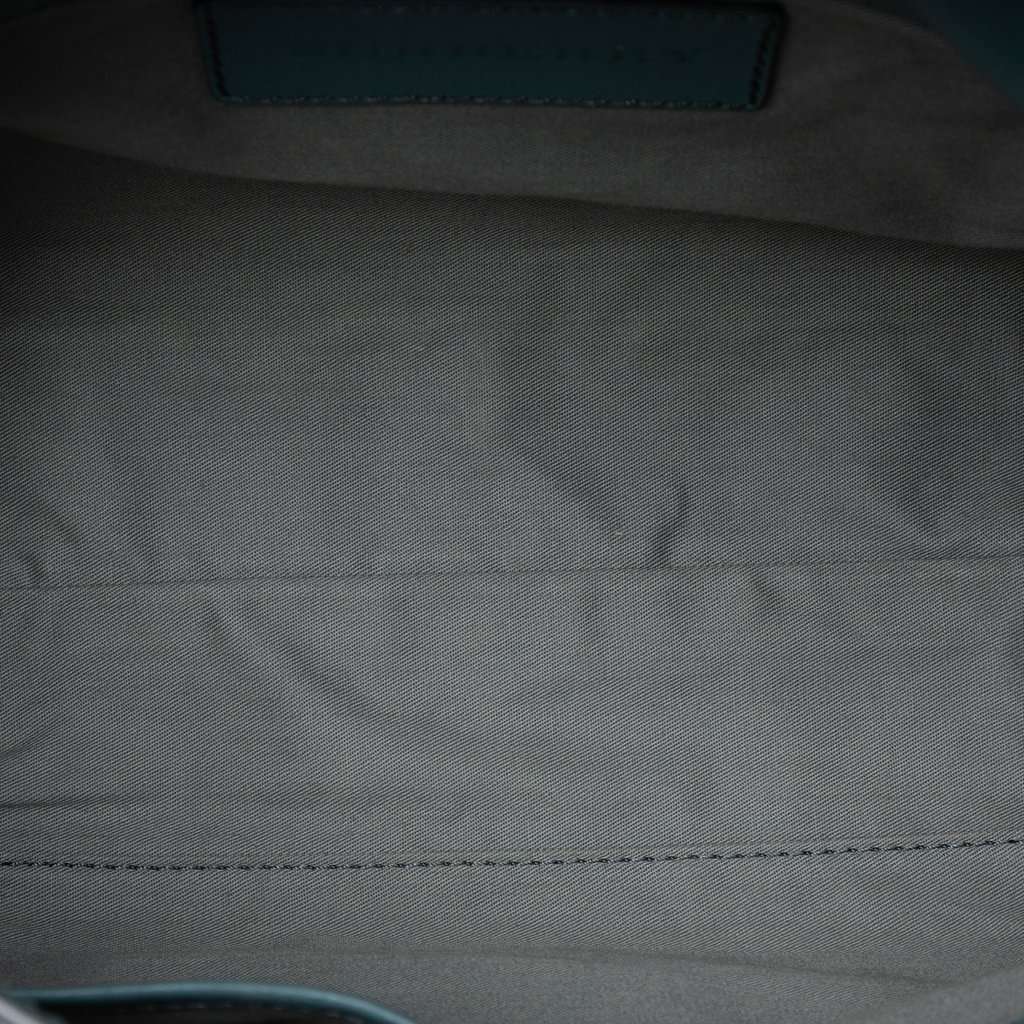 Burberry Haymarket Check Coated Canvas Leah Crossbody Beige Very good condition - Model View