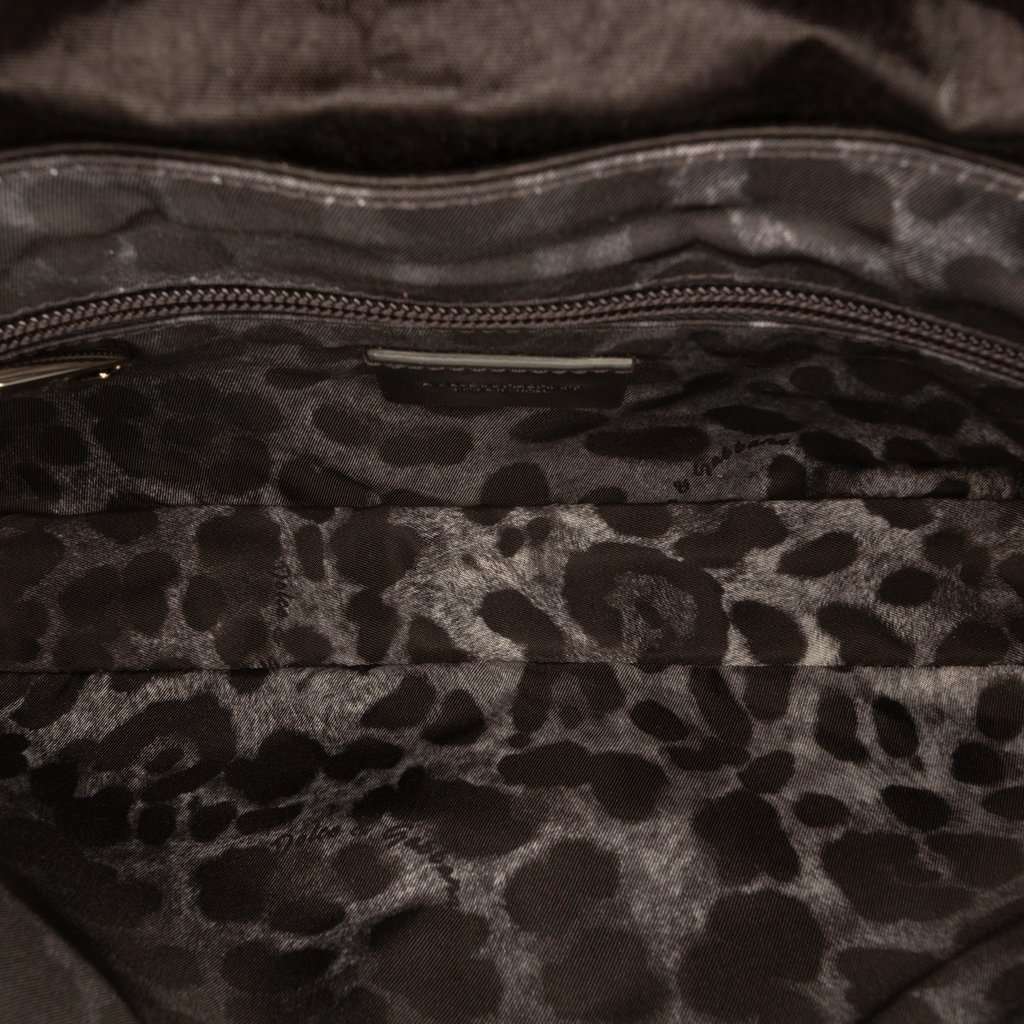 Dolce & Gabbana Nylon Logo Plaque Messenger Bag Black Very good condition - Model View