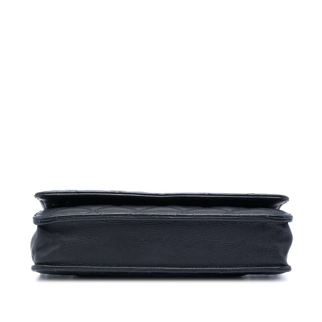 Chanel CC Quilted Caviar Wallet on Chain Black Leather Very good - Inside View