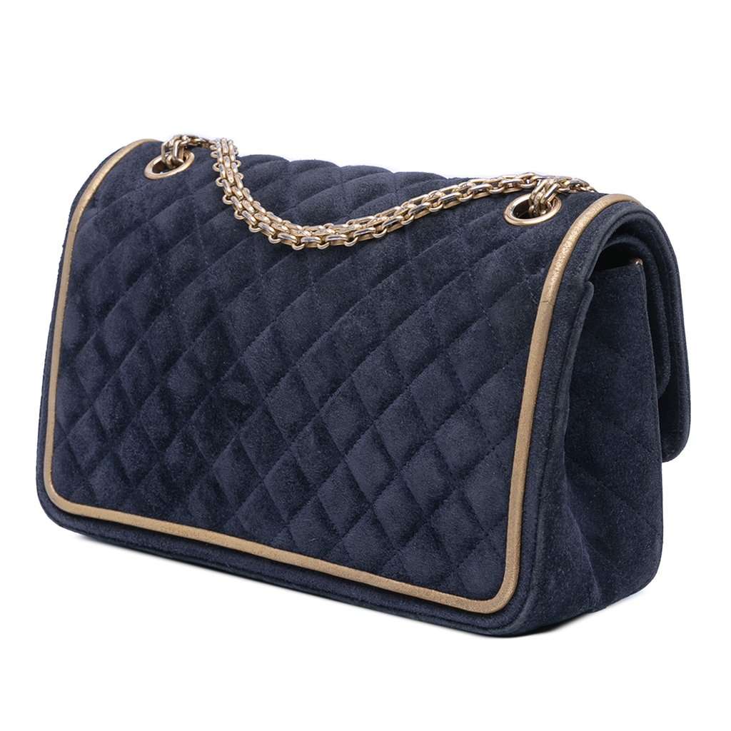 Chanel Reissue 2.55 Quilted Suede Double Flap 225 Blue Leather Very good - Back View