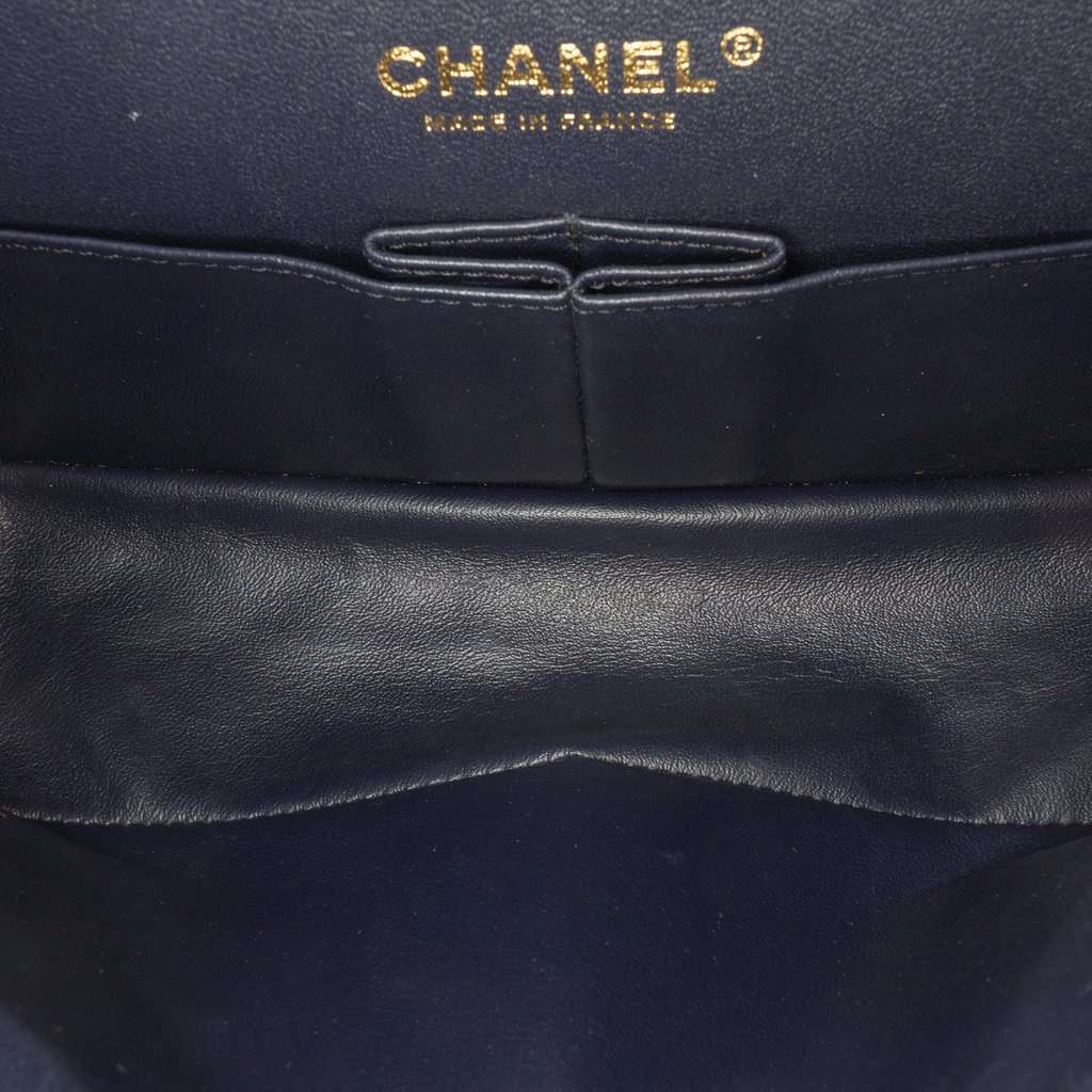 Chanel Reissue 2.55 Quilted Suede Double Flap 225 Blue Leather Very good - Model View