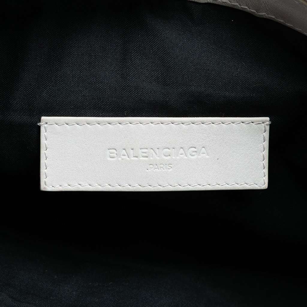 Balenciaga Lambskin Motocross Classic Clip M Clutch White Leather Very good condition - Box View