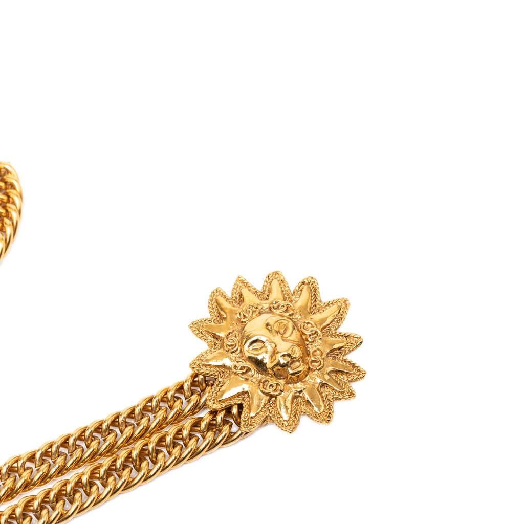 Chanel CC Gold Plated Double Lion Sunburst Chain Link Belt Gold Metal Very good condition - Box View