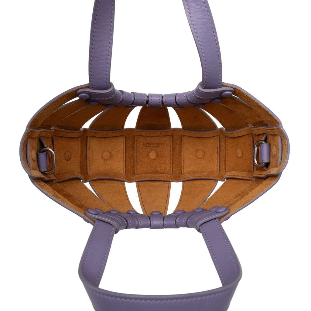 Bottega Veneta Small Calfskin Shell Bag Purple Leather Very good - Inside View