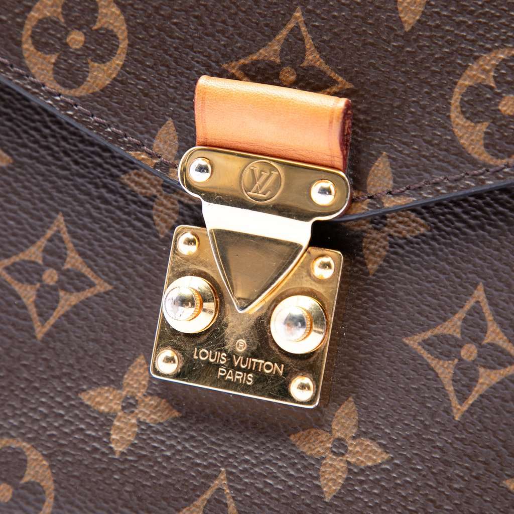 Louis Vuitton Monogram Pochette Metis Brown Very good condition - Box View