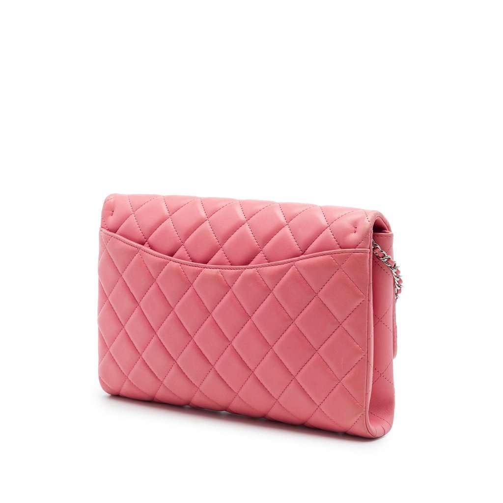 Chanel CC Quilted Lambskin Flap Clutch on Chain Pink Leather Very good - Back View