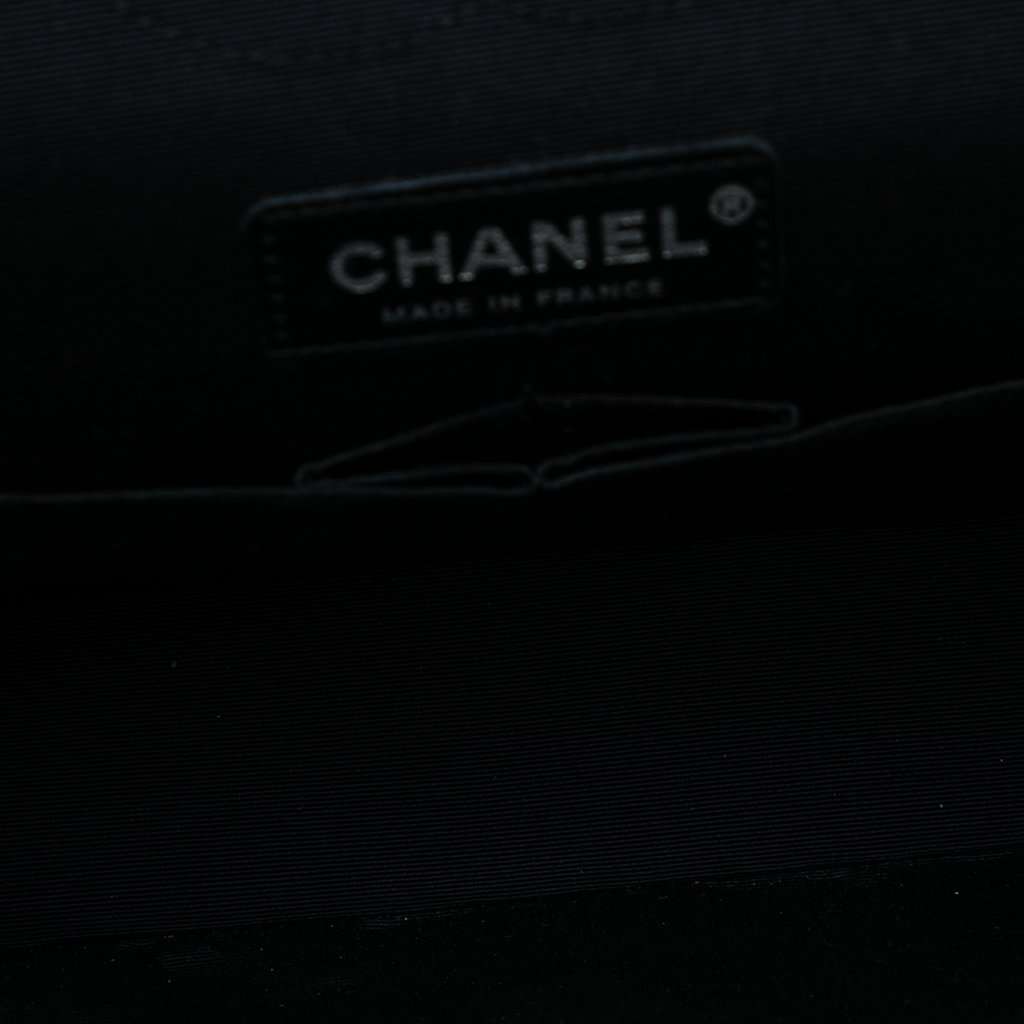 Chanel Medium Classic Tweed Sequins Double Flap Black Good condition - Model View