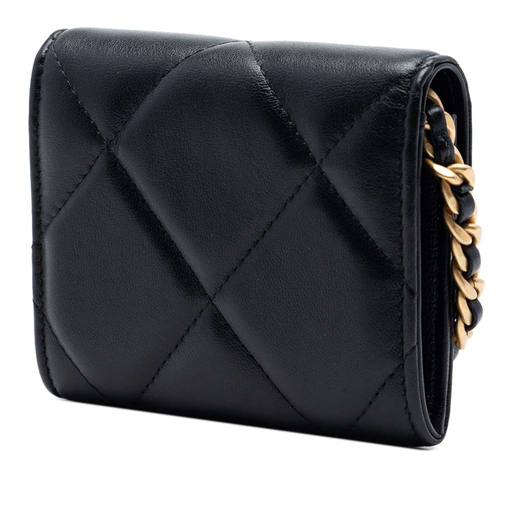 Chanel Quilted Lambskin 19 Flap Coin Purse With Chain Black Leather Very good condition - Back View