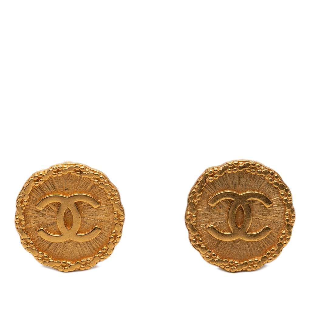Chanel CC Gold Plated Round Clip On Earrings Gold Metal Very good - Front View