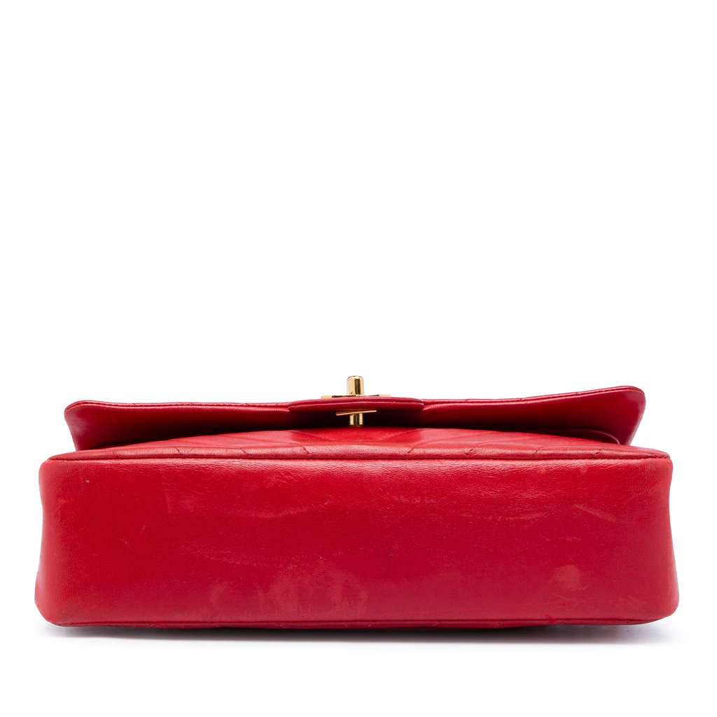 Chanel Medium Classic Chevron Lambskin Double Flap Red Leather Very good - Inside View