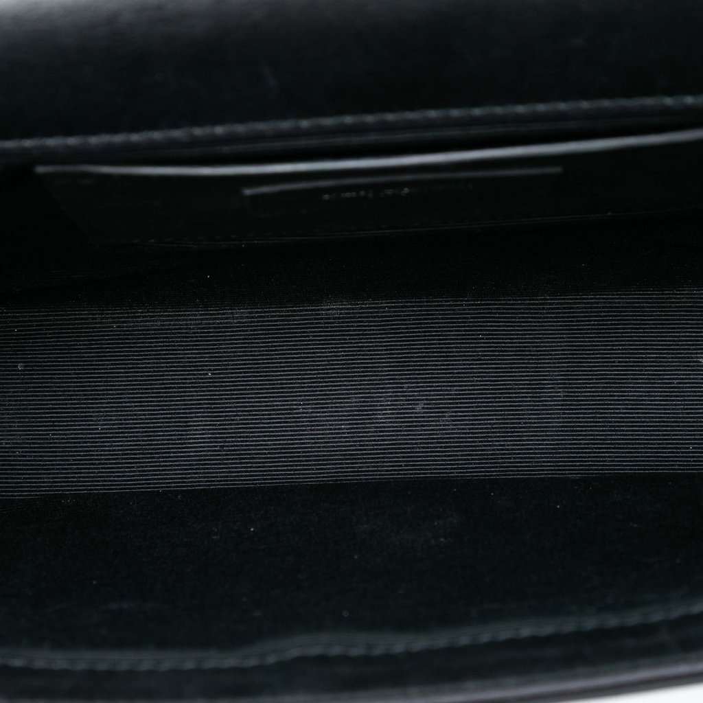 Saint Laurent Medium Leather Studded Monogram Kate Crossbody Black Leather Very good condition - Model View
