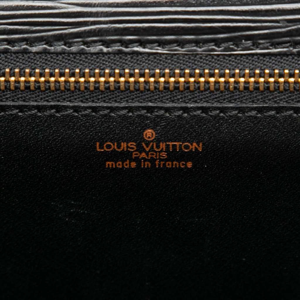 Louis Vuitton Epi Monceau Black Leather Very good condition - Box View