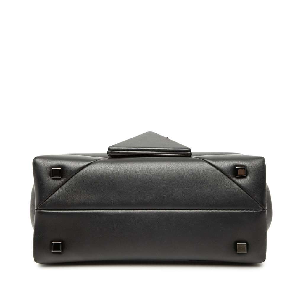 Valentino Mini Leather One Stud Top Handle Bag Black Leather Very good condition - Inside View