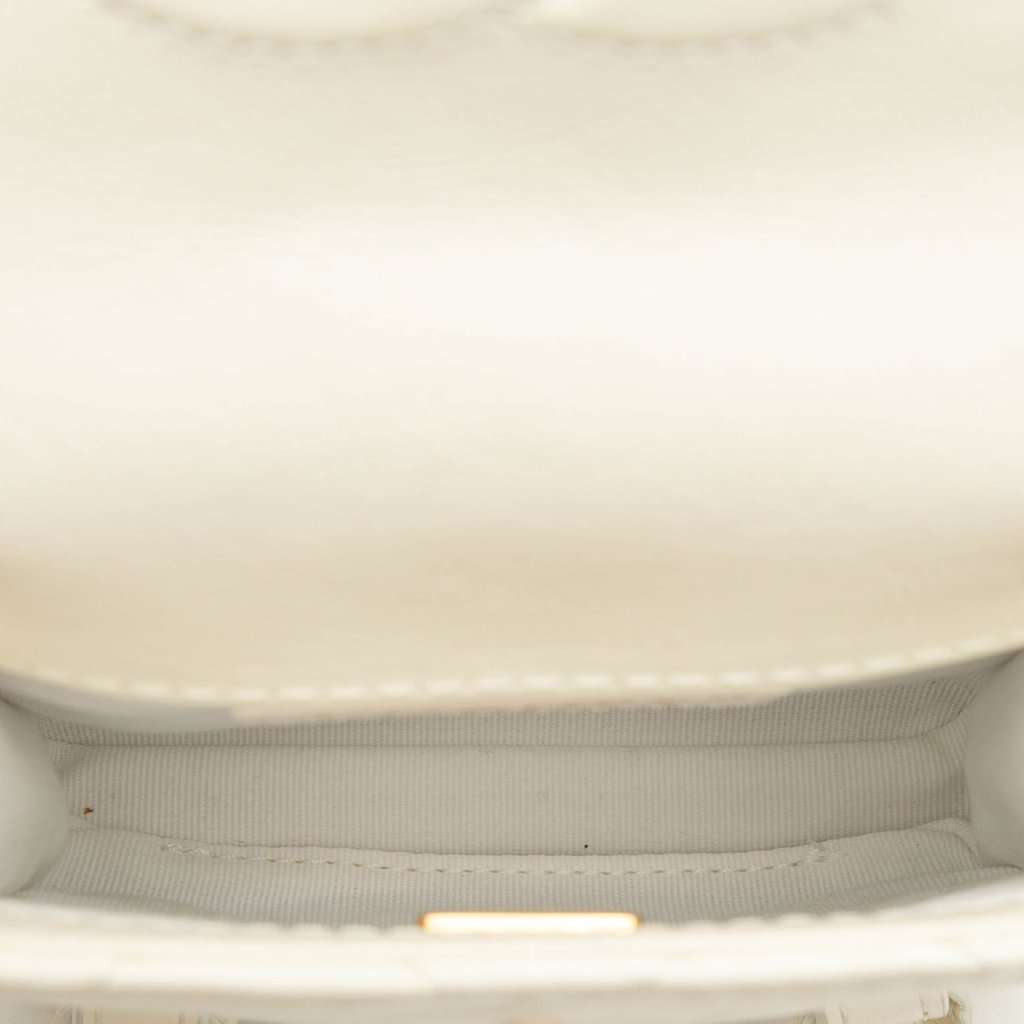 Chanel Mini Aged Calfskin City School Flap White Leather Very good condition - Model View