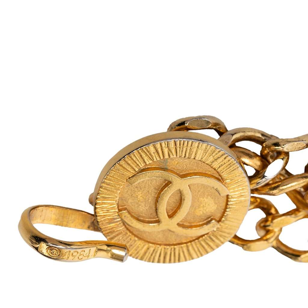 Chanel CC Gold Plated Medallion Triple Chain Belt Gold Metal Very good condition - Inside View