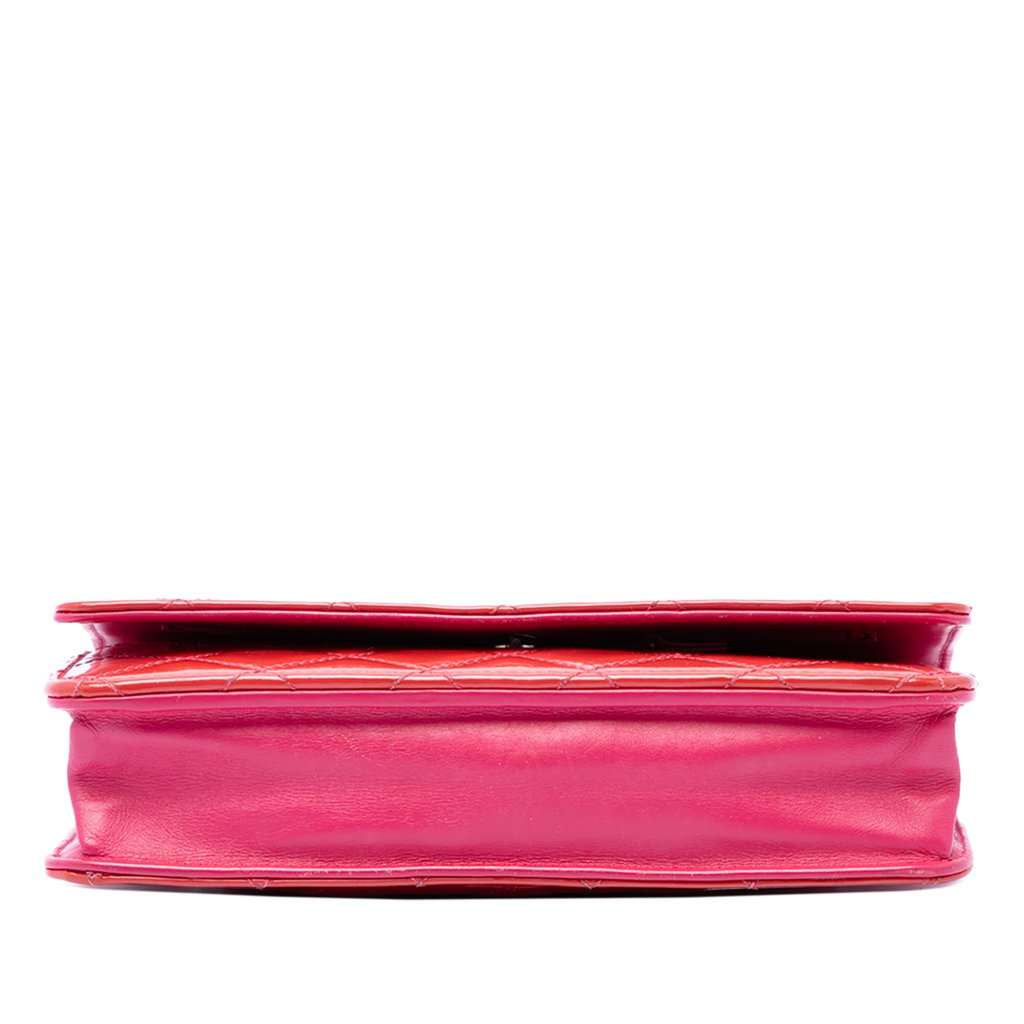 Chanel Bicolor Classic Patent Wallet On Chain Red Leather Very good condition - Inside View