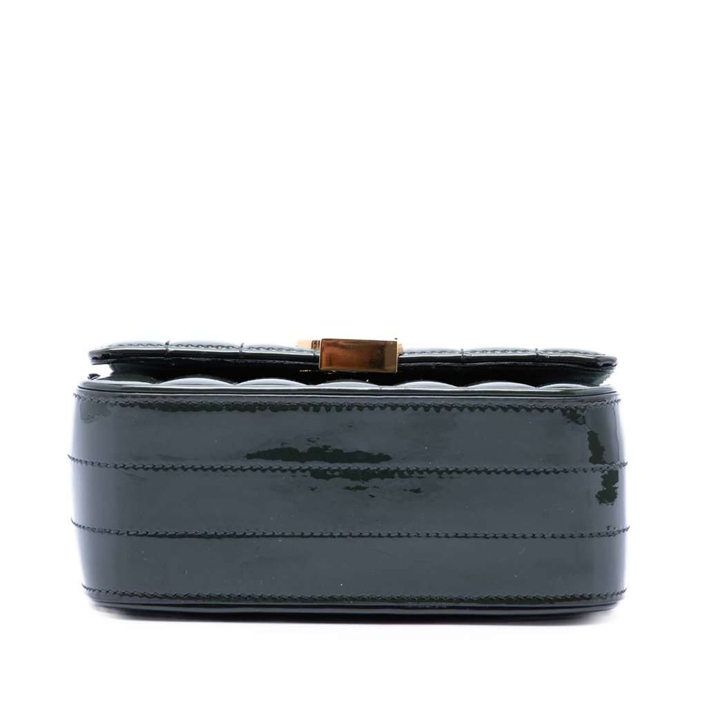 Saint Laurent Small Patent Monogram Vicky Chain Bag Green Leather Very good condition - Inside View