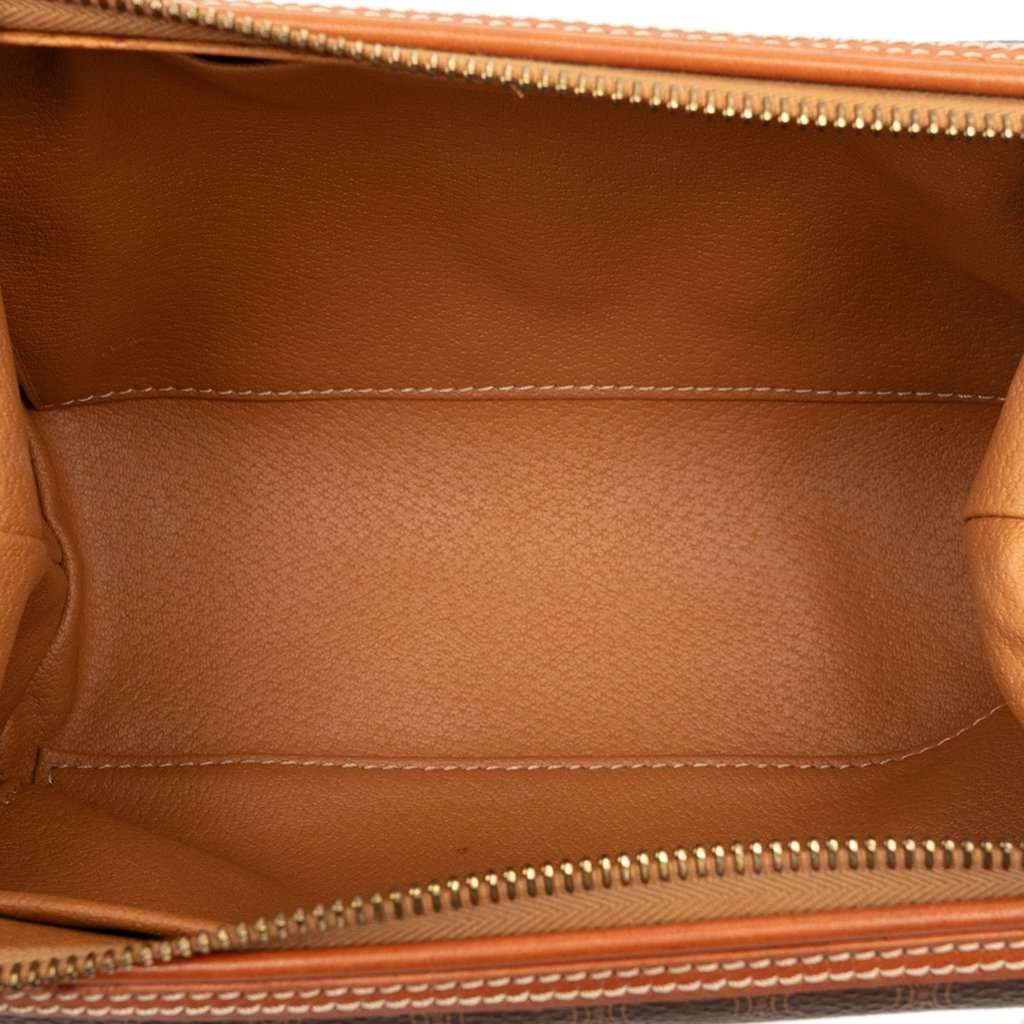 Celine Macadam Coated Canvas Pouch Brown Very good condition - Model View