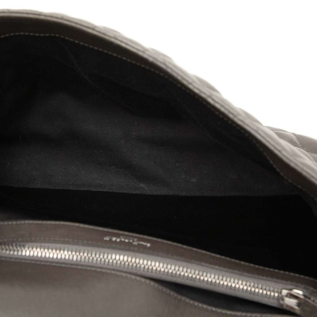 Saint Laurent Large Triquilt Sheepskin Monogram College Bag Other Leather Very good condition - Model View
