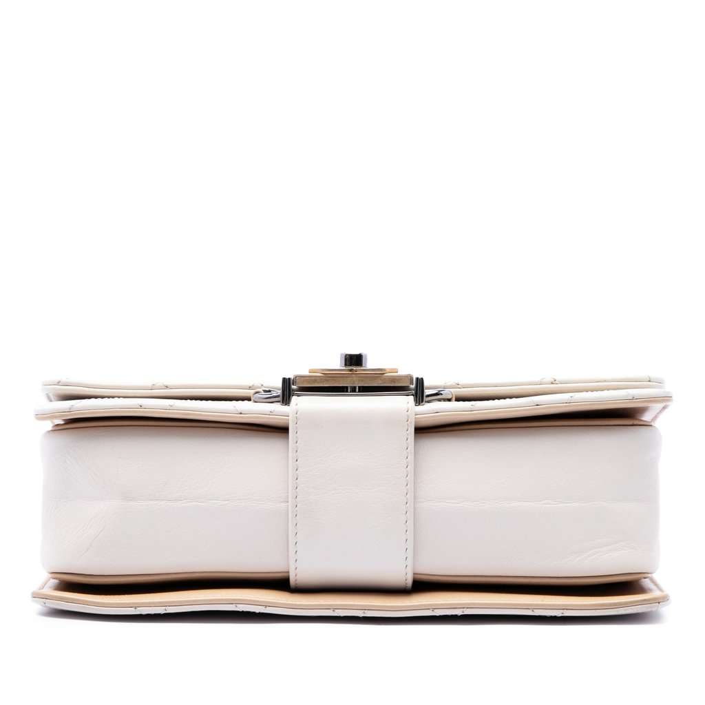 Chanel CC Stitched Calfskin Chain Flap White Leather Very good - Inside View